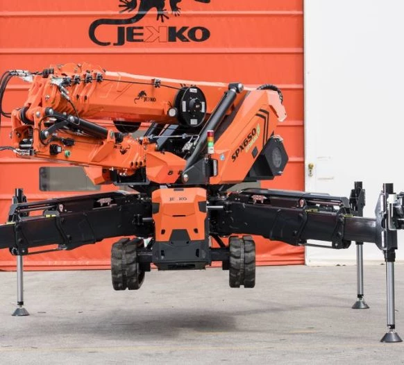 Jekko SPX 650 spider crane - 5,000 kg compact crane Saudi Arabia